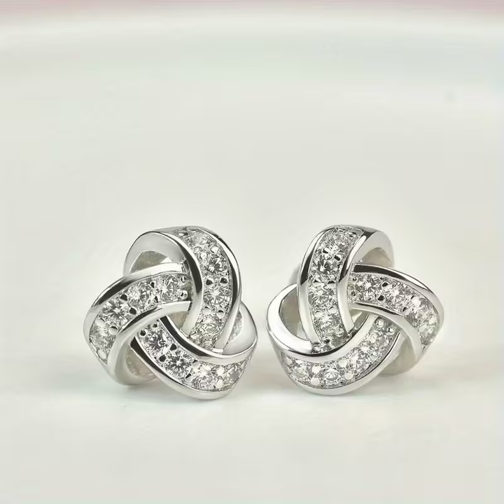 Boucles d'oreilles en nœud d'amour scintillant