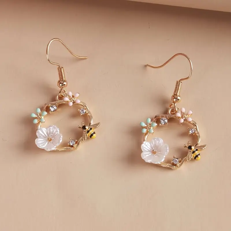 Boucles d'oreilles créoles vintage nature