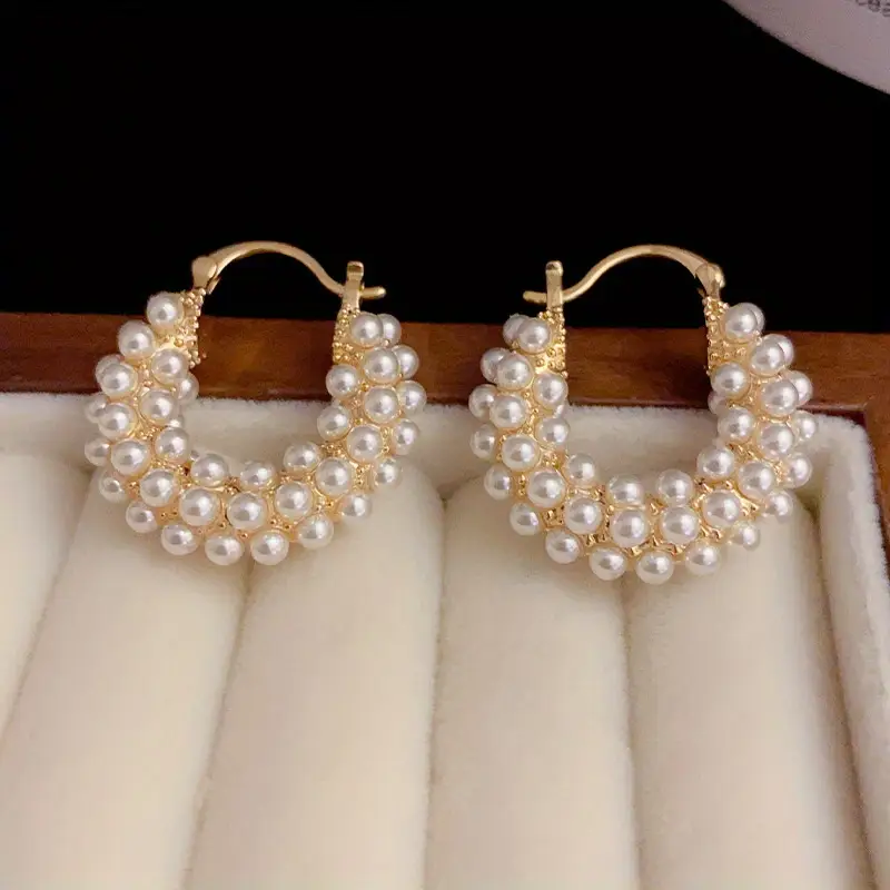 Boucles d'oreilles en or avec perles
