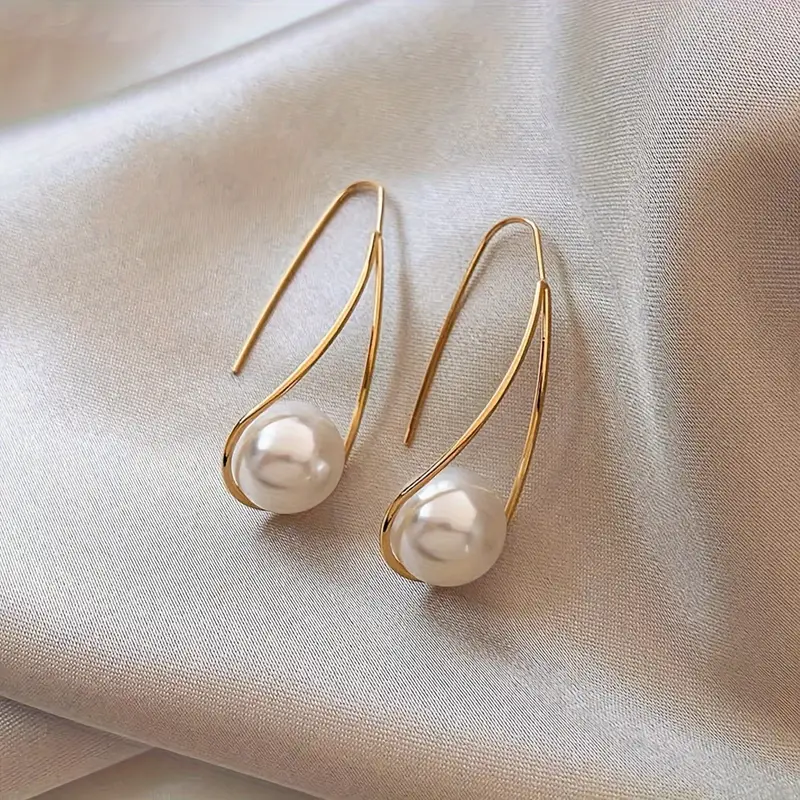 Boucles d'oreilles pendantes en or perlé