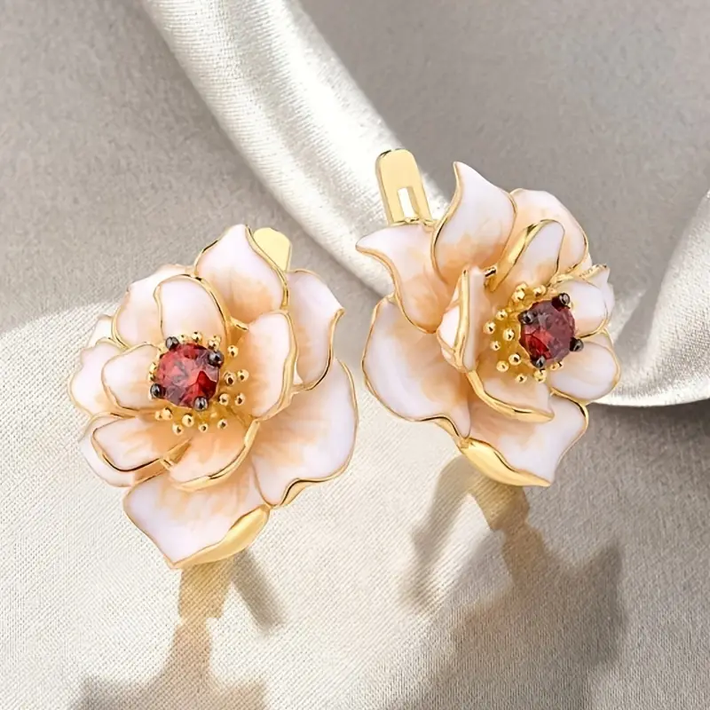 Boucles d'oreilles en zircon rouge à fleurs blanches