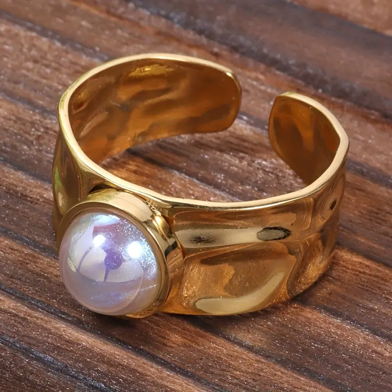 Bague en Or avec Perle Blanche