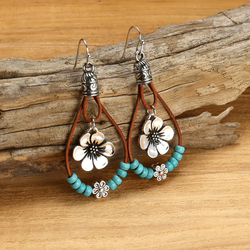 Boucles d'oreilles en cuir floral