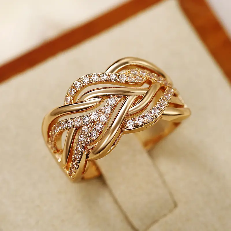 Bague en Or Zirconia Ondulée Tressée