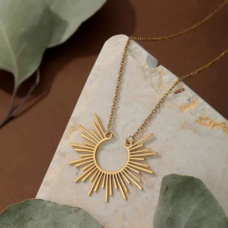 Collier Doré Solaire