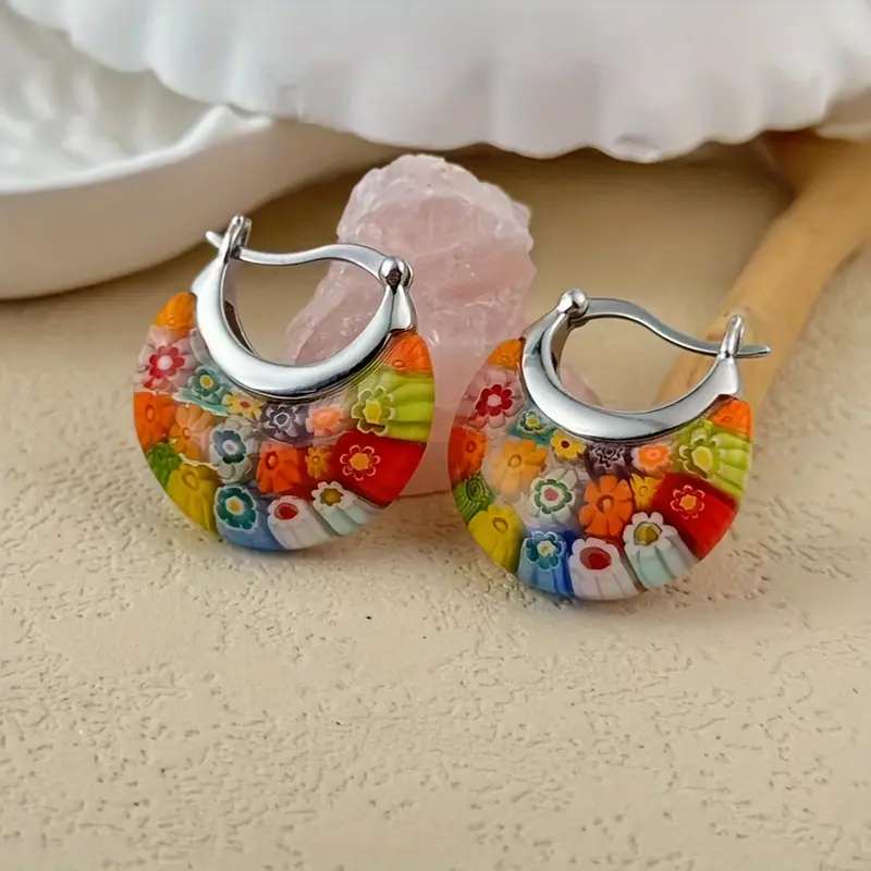 Boucles d'oreilles en panier argenté coloré