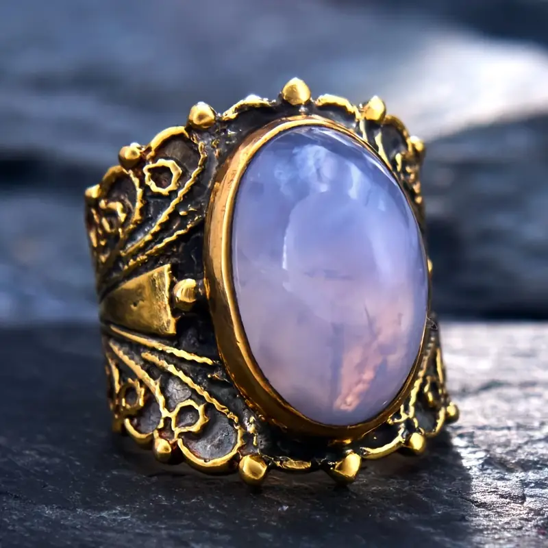 Bague en Pierre de Lune Dorée