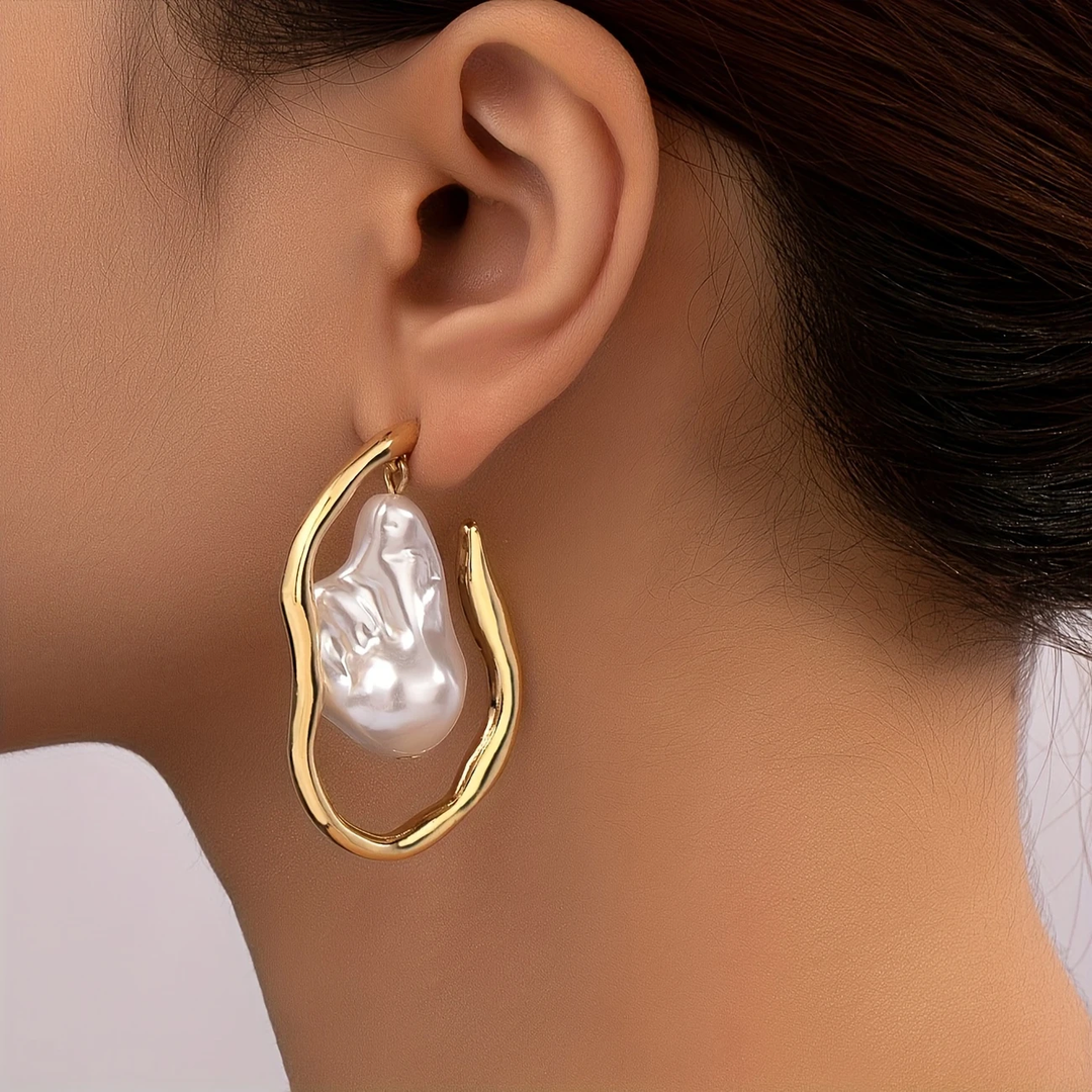 Boucles d'oreilles en or irrégulier et perles
