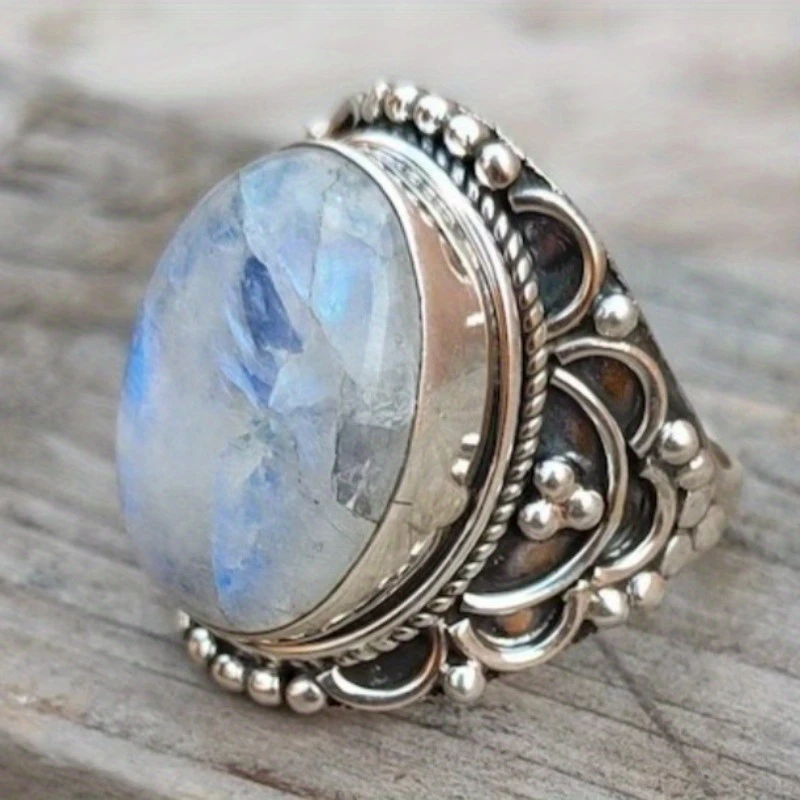 Bague Argentée Ronde en Pierre de Lune