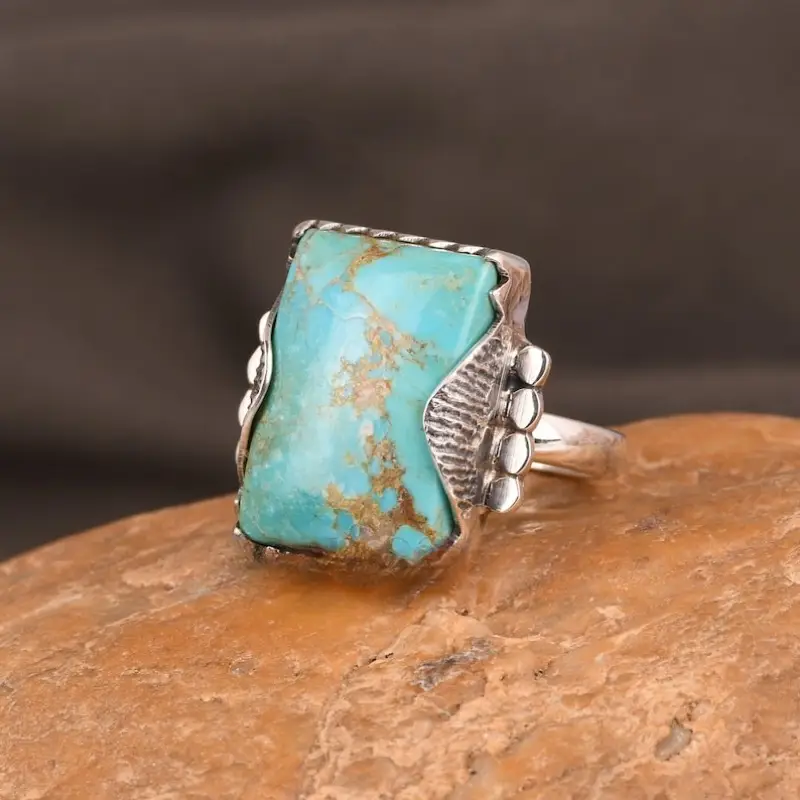 Bague en Argent avec Pierre Naturelle Bleue