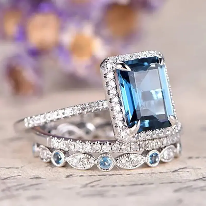Ensemble de bagues en zirconium bleu argenté