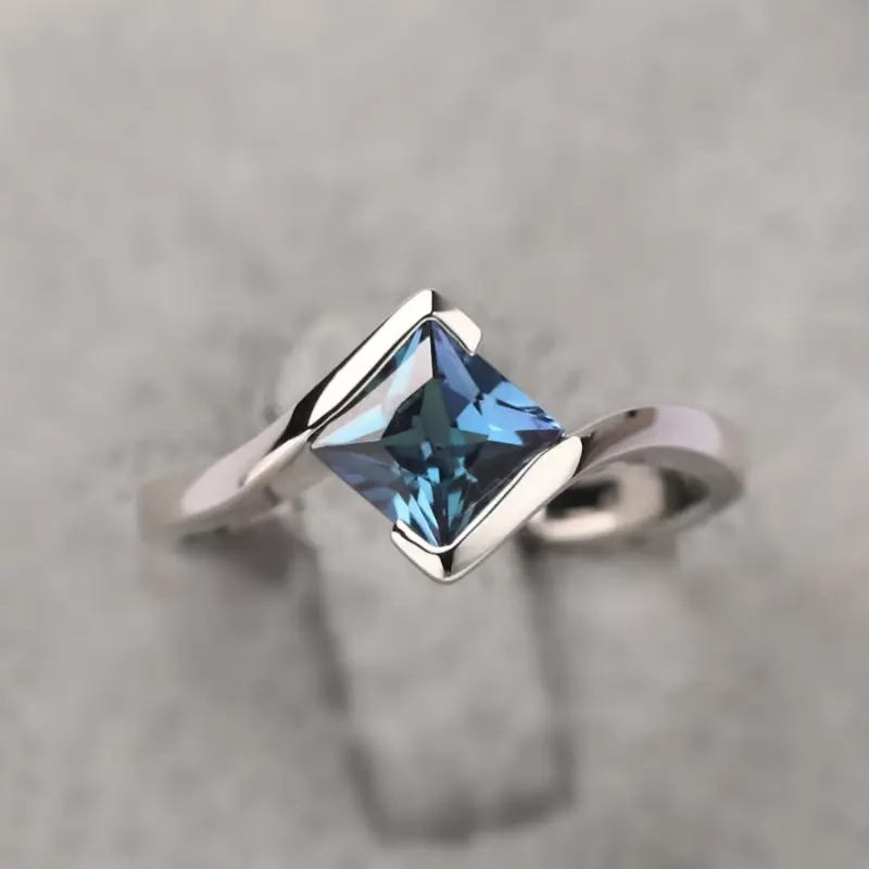 Bague en Argent avec Orbe en Verre Cristal