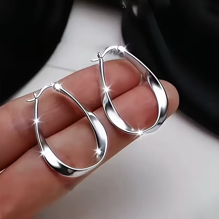 Boucles d'oreilles en argent à créoles torsadées rétro