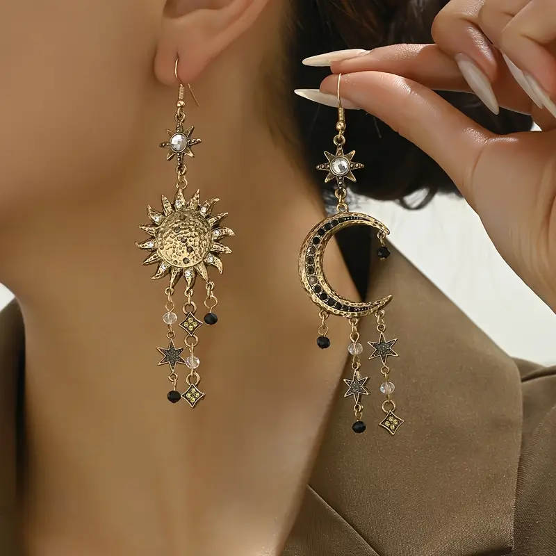 Boucles d'oreilles vintage soleil et lune pendantes