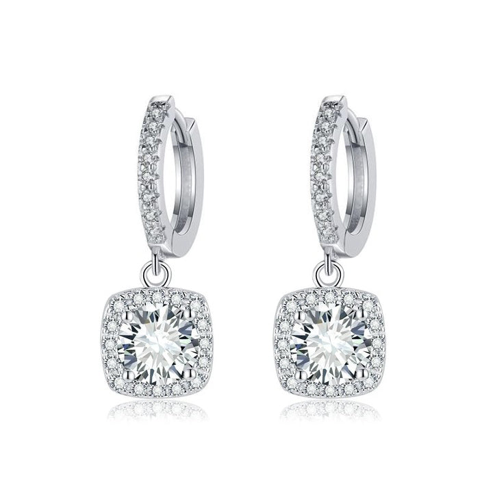Boucles d'oreilles pendantes en moissanite Halo carré | Or blanc 16k