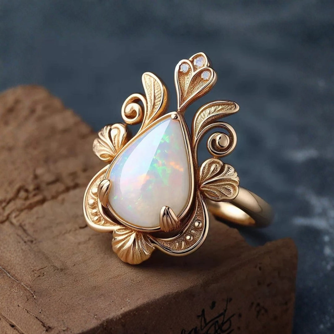 Bague Fleur en Opale Exotique